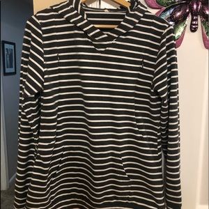 Maternity-Nursing Pull Over/Sweatshirt